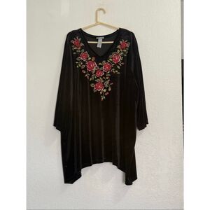 Catherines Black Velvet Embroidered  Top floral roses shirt tunic 4x